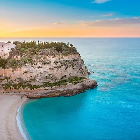 In - 15min Da Tropea Monolocale Vista Mare A Briatico